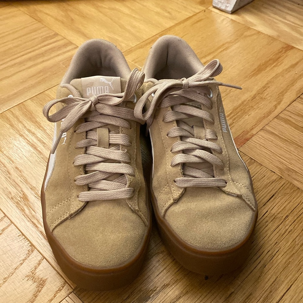 Puma sneakers